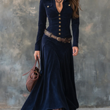 Pavla – Abito lungo elegante con bottoni e vita evidenziata
